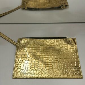 Gold clutch